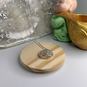 Colar com Pingente de Árvore da Vida