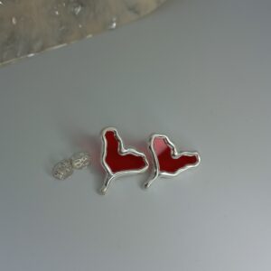 Brinco Coração Orgânico em acrílico