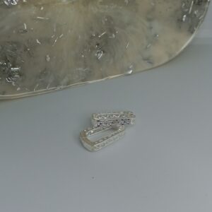 Argola Click Retangular Vazada